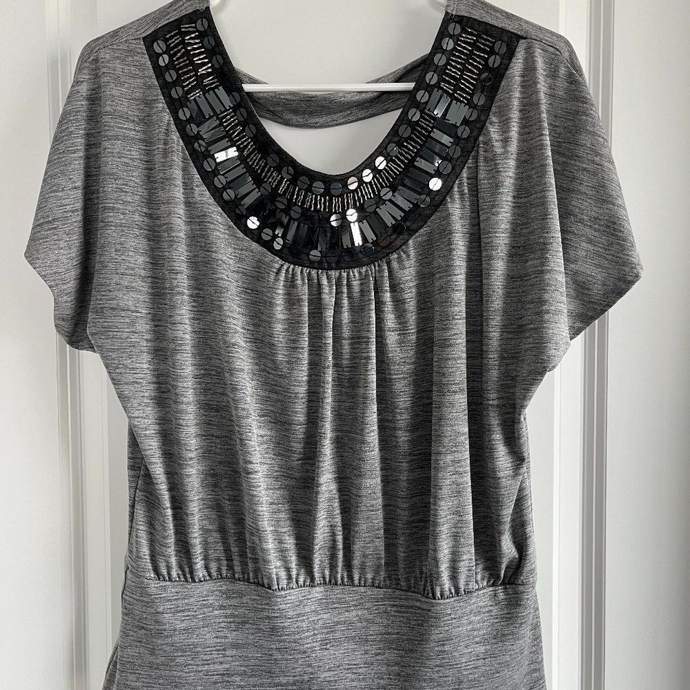 Gray sparkly top
